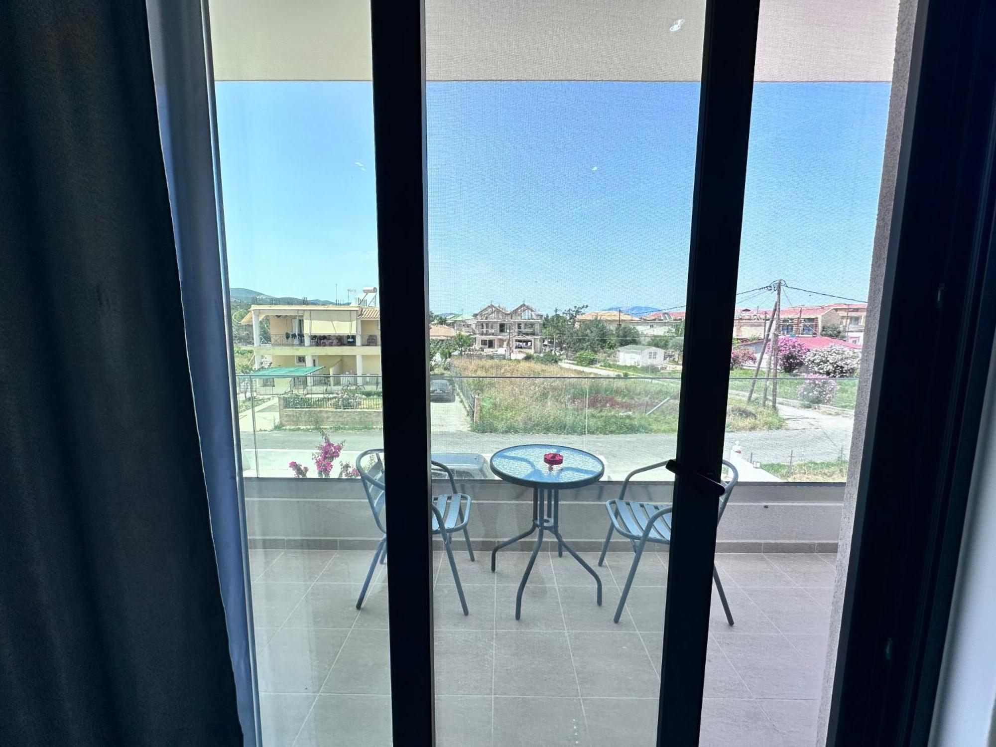 Central Studios Apartments Аликанас Екстериор снимка
