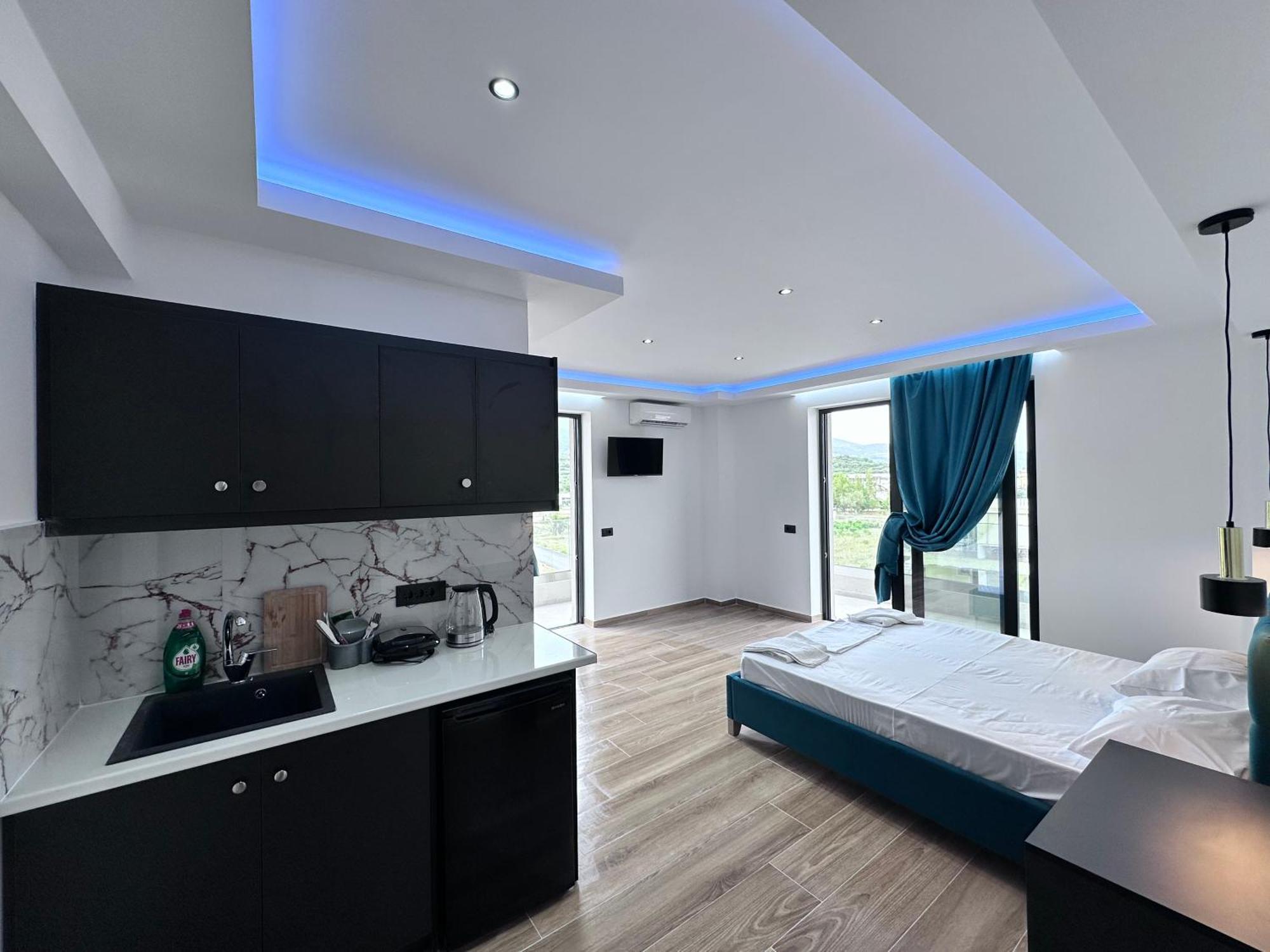 Central Studios Apartments Аликанас Екстериор снимка